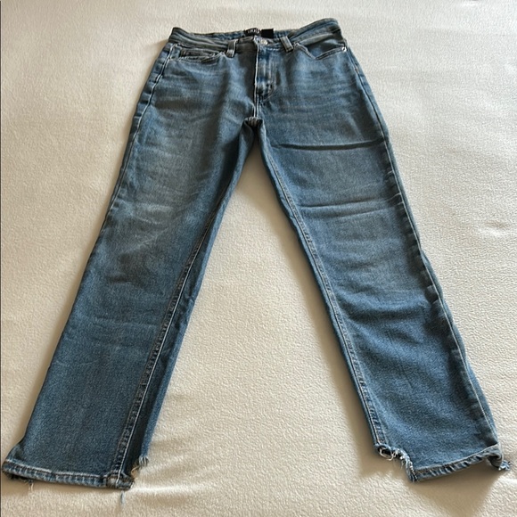 BDG HighRise Girl Friend Blue Straight Jeans with Lived-In Look‎ Women’s Size 27 - Picture 1 of 10